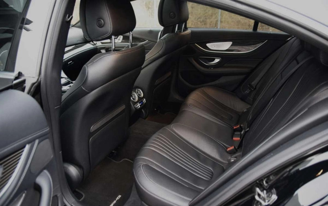 Mercedes-Benz CLS cena 229000 przebieg: 69300, rok produkcji 2019 z Staszów małe 781